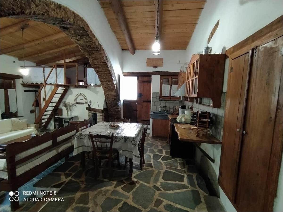 Afrodite'S House-Restaurated Oil Factory Agia  외부 사진