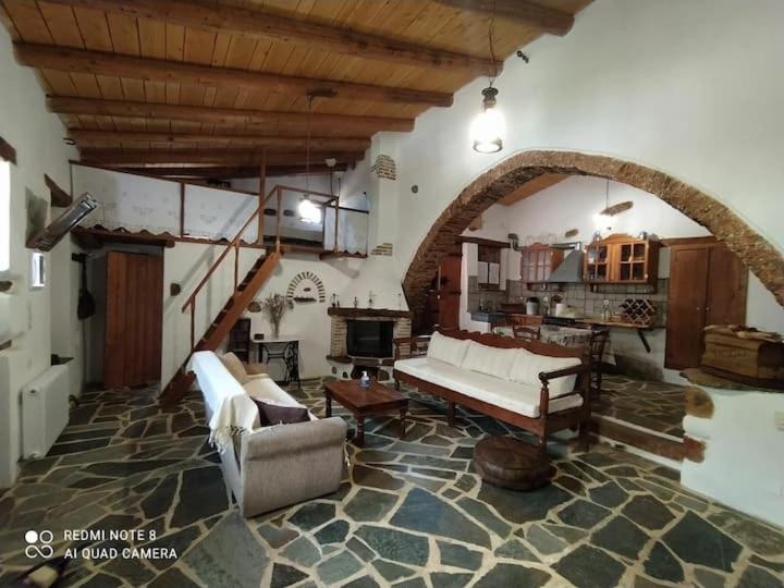 Afrodite'S House-Restaurated Oil Factory Agia  외부 사진