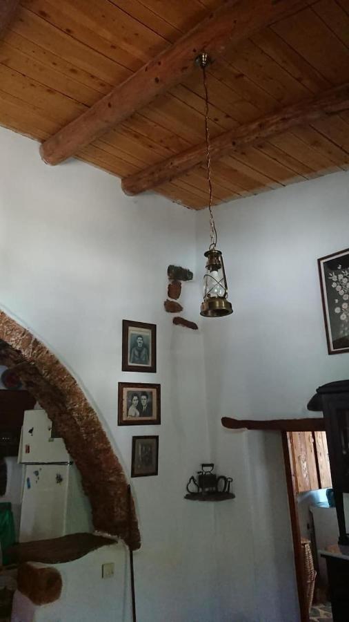 Afrodite'S House-Restaurated Oil Factory Agia  외부 사진