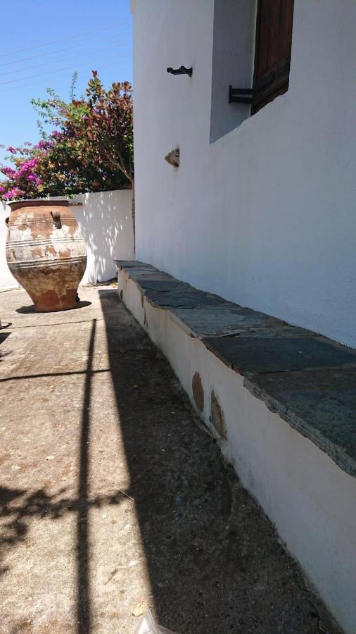 Afrodite'S House-Restaurated Oil Factory Agia  외부 사진