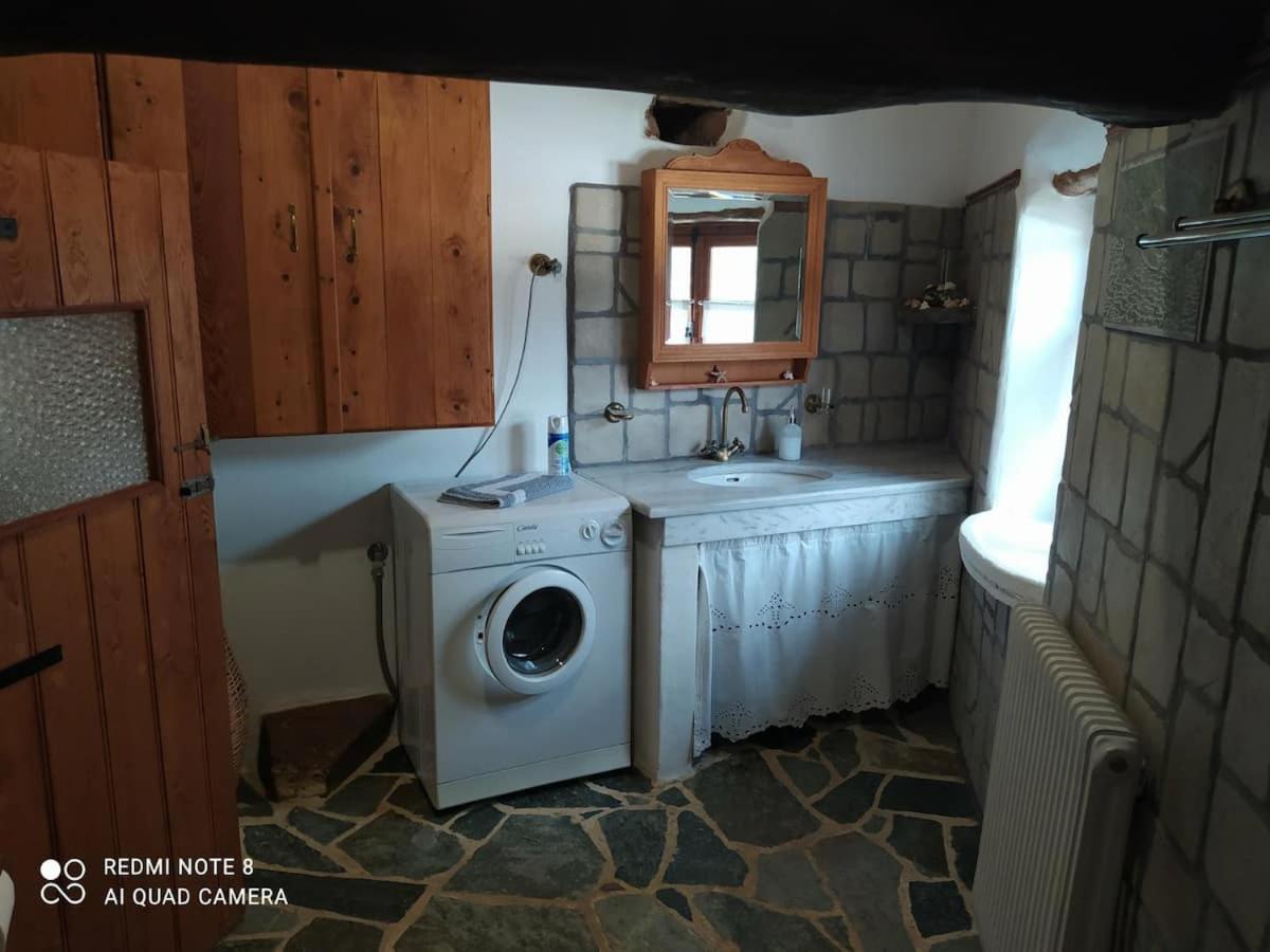 Afrodite'S House-Restaurated Oil Factory Agia  외부 사진